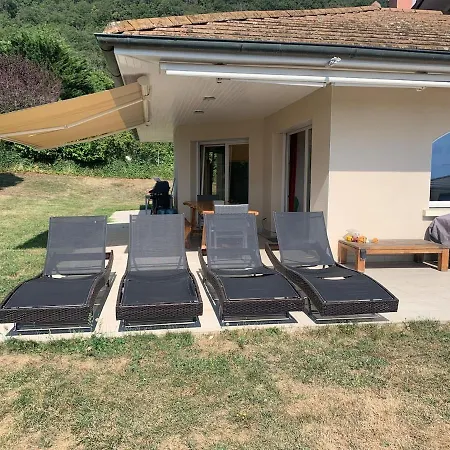5 Bed Villa, 6 Baths, View And Beautiful Pool Villa Divonne-les-Bains