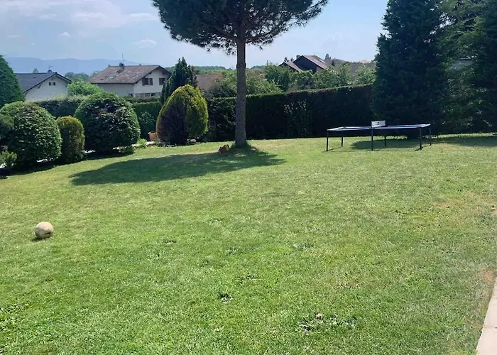 5 Bed Villa, 6 Baths, View And Beautiful Pool Villa Divonne-les-Bains