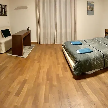 5 Bed Villa, 6 Baths, View And Beautiful Pool Villa *