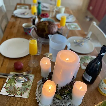 5 Bed Villa, 6 Baths, View And Beautiful Pool Divonne-les-Bains