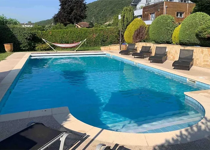 וילה 5 Bed Villa, 6 Baths, View And Beautiful Pool *